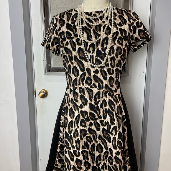 Leopard print dress - Picture 9 of 9